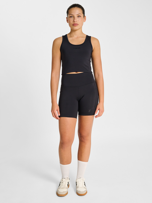 hmlHIIT INTENSITY W TOP, BLACK/EBONY, model