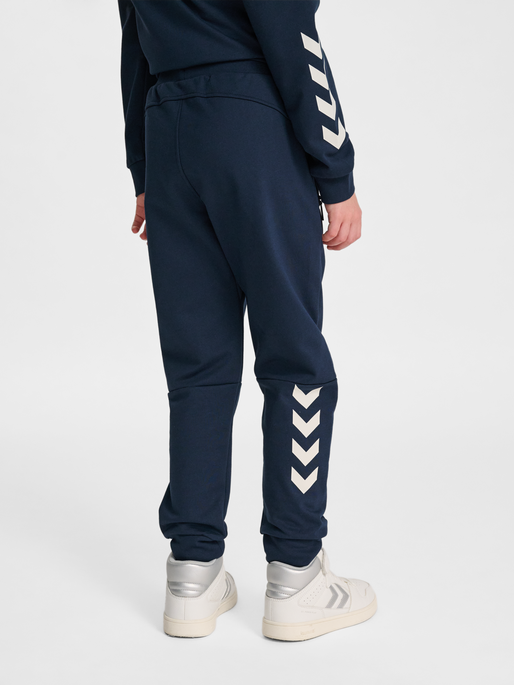 hmlJR REGULAR ADJ WAIST PANTS, DRESS BLUES, model