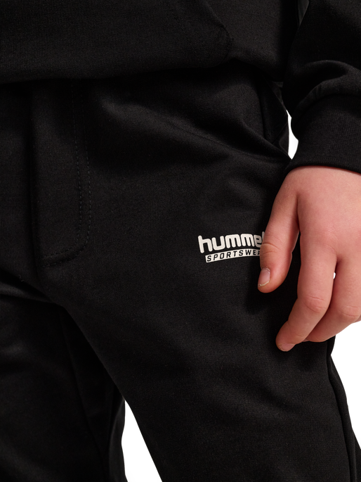 hmlJR REGULAR ADJ WAIST PANTS, BLACK, model