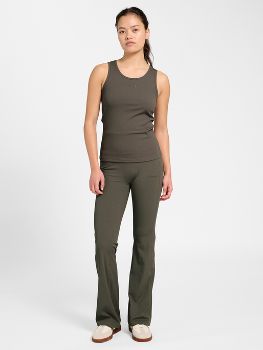 hmlPRIMA RIB TANK TOP, MAJOR BROWN, model