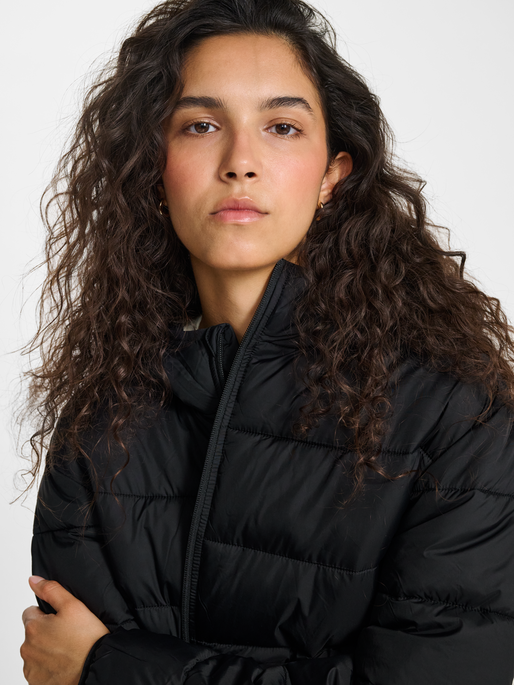 hmlLIGHTWEIGHT PUFFER JACKET, BLACK, model
