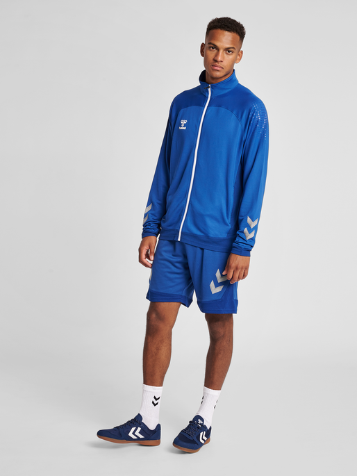 hmlLEAD POLY ZIP JACKET, TRUE BLUE, model