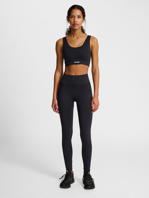 hmlALIVE SEAMLESS HIGH WAIST TIGHTS, BLACK, model