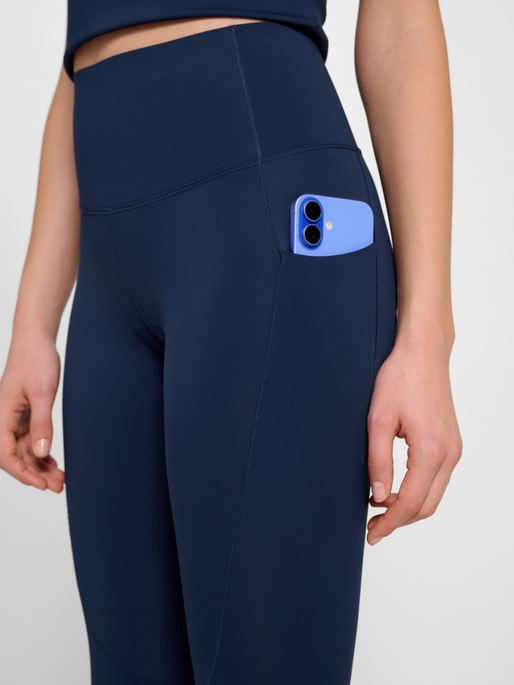 hmlHIIT INTENSITY HIGH WAIST TIGHTS, DRESS BLUES, model