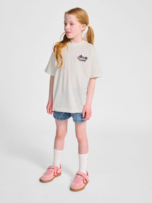 hmlJR LOOSE T-SHIRT S/S STADIUM, BLANC DE BLANC, model