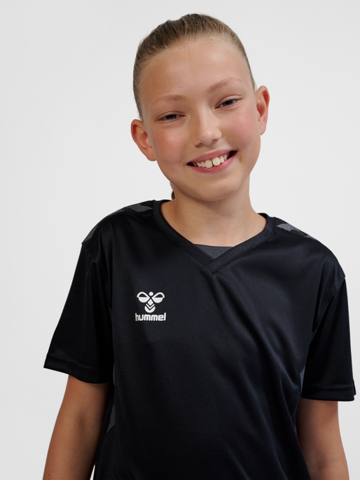 hmlAUTHENTIC PL JERSEY S/S KIDS, BLACK, model