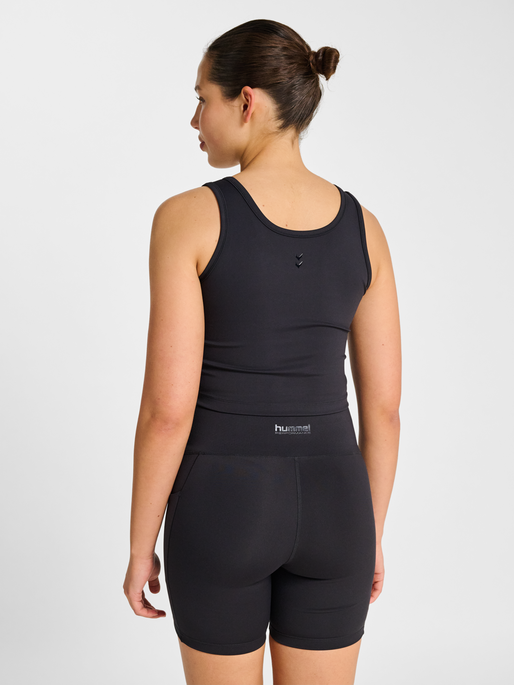 hmlHIIT INTENSITY W TOP, BLACK/EBONY, model