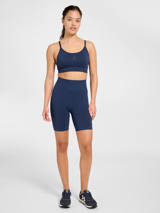 hmlFLOW SHORT TIGHTS, DRESS BLUES, model