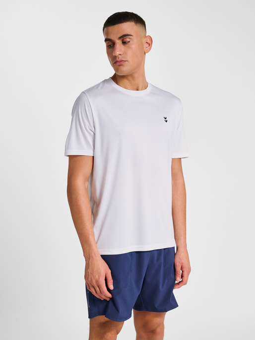 hmlPULSE TRAINING  T-SHIRT S/S, WHITE, model