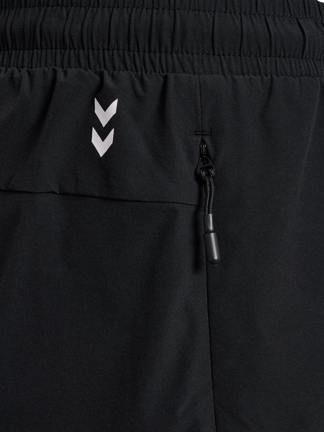 hmlPULSE SHORTS, BLACK, packshot