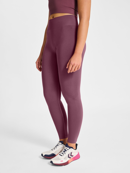 hmlHIIT SEAMLESS HIGH WAIST TIGHTS, NOCTURNE, model