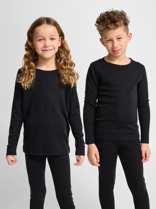 hmlJR WOOL RIB T-SHIRT L/S, BLACK, model