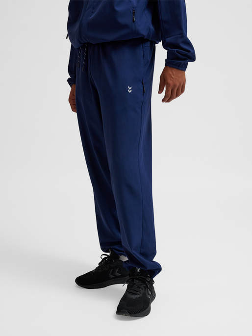 hmlFAST PANTS, DRESS BLUES, model