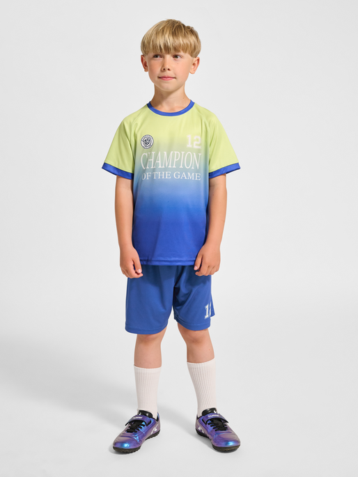 hmlSHIMMER T-SHIRT S/S, SHADOW LIME, model