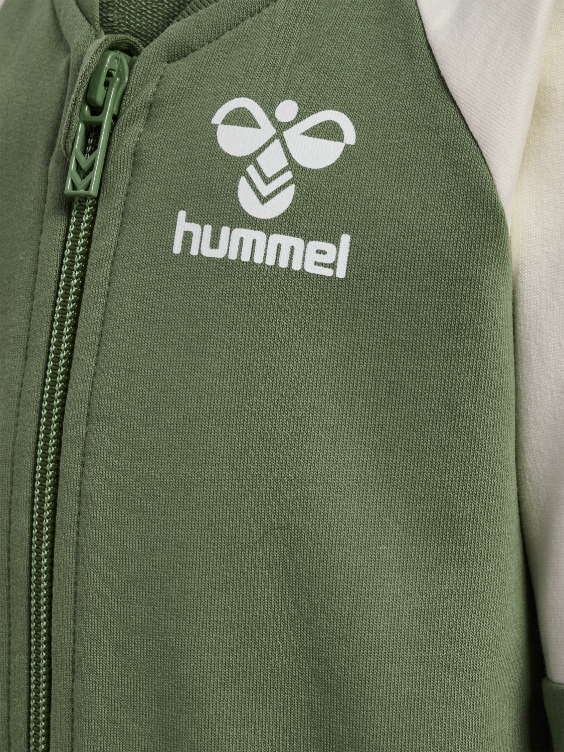 hmlSKYLAN ZIP JACKET, OLIVINE, packshot