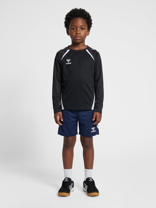 hmlLEAD 2.0 TRAINING SHORTS KIDS, MARINE, model