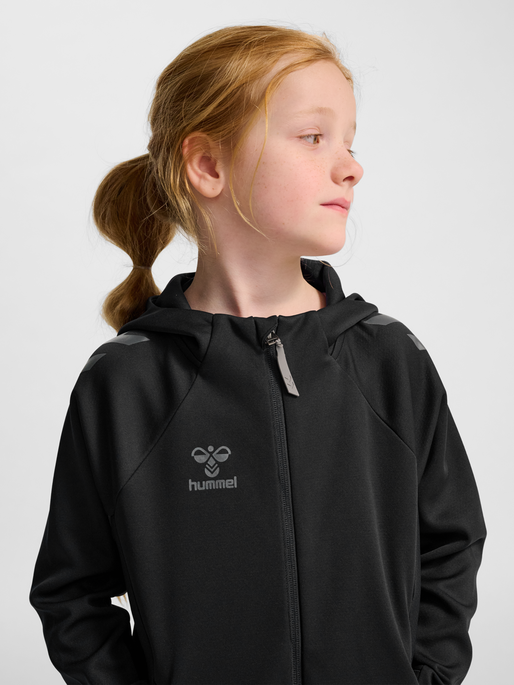hmlCIMA 2.0 ZIP HOODIE KIDS, BLACK, model