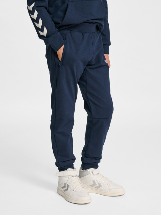 hmlJR REGULAR ADJ WAIST PANTS, DRESS BLUES, model