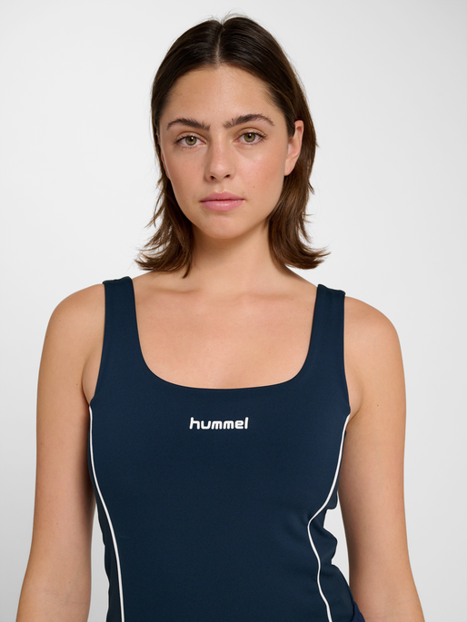 hmlPULSE PIPING W TOP, DRESS BLUES, model
